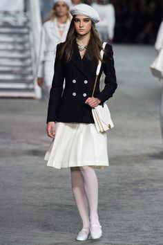 Haute Couture Style, Chanel 2019, Cruise Fashion, Moda Chanel, Chanel Resort, Chanel Runway, Mode Chanel, Chanel Cruise, Chanel Couture