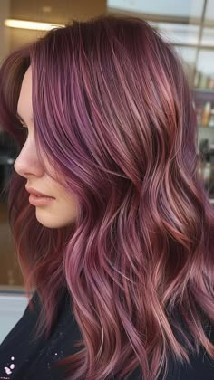 Rose Gold And Violet Hair, Rose Violet Hair, Pink Violet Hair, Faded Purple Hair, Silver Purple Hair, Red Purple Hair, Lilac Hair Color, Hair Styles Long Hair, Pastel Purple Hair