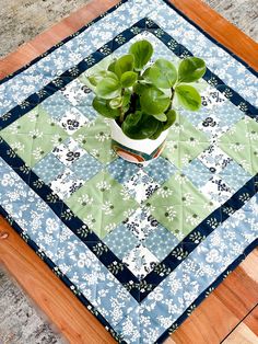 Simple 4-Patch Table Topper Small Quilt Wall Hangings Free Pattern, Quilted Table Centerpiece Pattern, Table Top Quilt, Simple Quilt Table Runners, Small Quilted Table Toppers, Quilted Table Squares, Quilted Table Cloth, Octagon Table Topper Pattern, Easy Table Runner Pattern Free