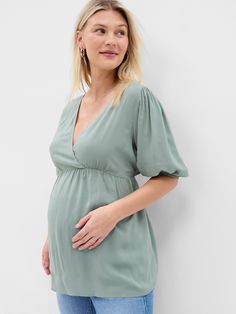 Nursing Friendly V-neck Maternity Dress, Nursing-friendly V-neck Maternity Dress, Green V-neck Maternity Dress, Maternity Styles, Gap Maternity, Maternity Top, Baby Bumps, Maternity Tops, Wrap Top