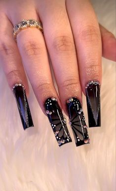 Black Nails Butterfly Design, Black Nails Styles, Acrylic Nails Black Long, Black Birthday Acrylic Nails, Birthday Nail Black, Black Nails Inspiration Long, Fancy Black Nails Classy, Black Acyrilics Nail Designs, Cute Black Prom Nails