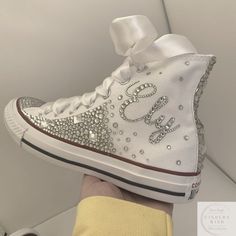 Bling Converse Wedding, Quince Outside, Bedazzled Converse Diy, Wedding Converse Bride, Customised Converse, Lace Converse, Upcycle Shoes