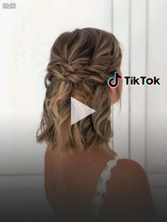 *** ✓✓✓bridesmaid hairstyles medium length updo, bridesmaid hairstyles thinner hair..! Textured Bob Hairstyles, Braids For Medium Length Hair, Short Homecoming Hair, Beach Hairstyles For Long Hair, Prom Hairstyles For Short Hair, Shoulder Hair, Bridesmaid Hair Down, Cute Hairstyles For Medium Hair