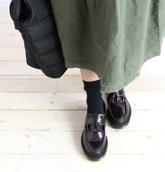 Adrian Loafers Women Outfit, Dr Martens Adrian Loafers Women Outfit, Dr Martens Boots Outfit, Loafers Women Outfit, Loafers With Socks, Dr Martens Style