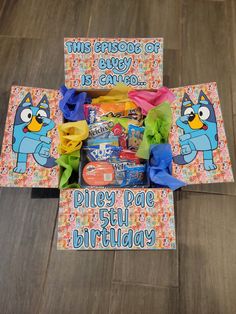 this is an image of a birthday gift basket for someone's 5th birthday party