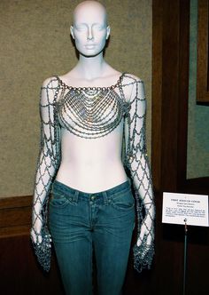 Carpet Exhibition, Wire Clothing, Debut Album Cover, Rave Outfits Diy, Chainmail Clothing, Wire Clothes, Mail Dress, Dangerously In Love, Beaded Bra