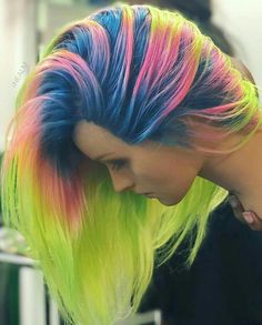 Neon Clothes, Neon Green Hair, Trendy We Fryzurach, Colourful Hair, Neon Hair, Hair Color Crazy, Neon Room, Lashes Mascara