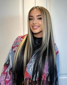 45 Gorgeous Hair Highlight Ideas for Every Base Shade Black To Blonde Hair, Color Block Hair, Long Hair Highlights, Two Tone Hair, Highlight Ideas, Hair Highlight, Dyed Blonde Hair, Dyed Hair Inspiration, Split Hair