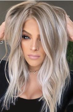 Spring Hair Color Blonde, Hair Color Blonde Highlights, Latest Hair Color, Spring Hair Color, Ash Blonde Hair, Blonde Hair Inspiration, Blonde Hair Looks, Blonde Hair With Highlights, Platinum Blonde Hair