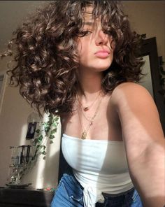 Curly Hair Ideas, Dating Application, Different Hair Types, Beautiful Curly Hair, Hairdos For Curly Hair, Hair Easy