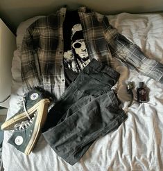 Black converse, cargo jeans, cheap flannel, Kurt Cobain t-shirt, watch, and Zara Tobacco cologne. #outfits #grunge #nirvana #menswear #fashion #clothes Kurt Contain Outfits, Kurt Cobain Style Outfits, Cheap Grunge Outfits, Grunge Outfits Nirvana, Nirvana Shirt Aesthetic, Kurt Cobain Aesthetic Clothes, Dark Flannel Outfits, Grunge Flannel Outfits, Kurt Cobain Outfit