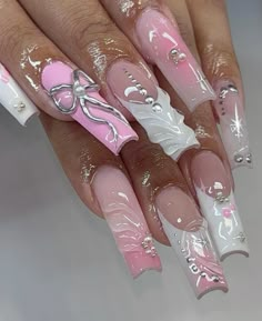 Conquete Nails, Acrylic Nails Ideas Pink, French Tip Acrylic Nails Pink, Bow Nails Acrylic, Pink Bow Nails, Nails Ideas Pink, Nails Winter Acrylic, Acrylic Nails French Tip, Abstract Nail Designs