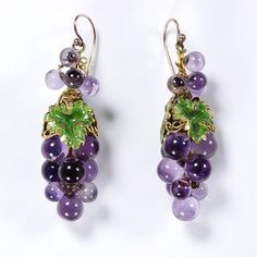 Amethyst and enamelled gold earrings, ca. 1840-1851, France Purple Jewelry, Amethyst Jewelry, Victorian Jewelry, Amethyst Earrings, Diy Earrings