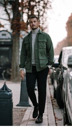 5 Super Cool Fall Outfits To Help To Level Up Your Fall Style. #falloutfits #winterlook #winterstyle #boysfashion #mensfashion Cool Fall Outfits, Mens Fall Outfits, Mens Fashion Edgy, Mens Fashion Smart, Fall Outfits Men, Winter Outfits Men, Men Street