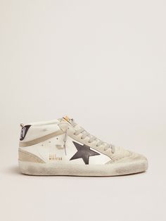 The Golden Goose, Golden Family, Exclusive Sneakers, Golden Goose Sneakers, Star Sneakers, Mens Essentials, Dream Shoes, Black Star, Golden Goose