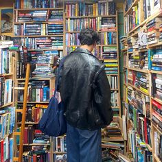 Aesthetic library outfit mens style fashion downtown boy leather jacket thrifted core indtagram inspo photoshoot Mens Fall Leather Jacket, Library Aesthetic Men, Downtown Men Aesthetic, Library Photo Shoot Men, Downtown Guy Outfits, Autumn Boy Aesthetic, Downtown Guy Aesthetic, Leather Jacket Aesthetic Male, Downtown Boy Aesthetic Outfits