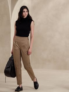 Women Engineer Work Outfit, Slim Fit Pants Women, 2024 Clothes, Snake Print Pants, Curvy Pants, Ankle Pants Women, Cropped Chinos, Work Fits, Womens Black Flats