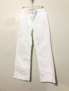 Gap Size 8 Classic Rise White Flare Pant Stylish Cut Women Cotton Inseam 39 inches  97% cotton 3% spandex White Flare Pants, White Flares, Flare Pant, Tag Sale, Flare Pants, Khaki Pants, Gap, Women Accessories, Spandex