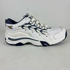 Reebok Go Dare Dmx 1997 - Rare Vtg Deadstock White/Navy Reebok Retro Streetwear Trainers, Womens Size 9.5. In Great Condition, No Defects, Comes In Og Box *Disclaimer* 20+ Yr Old Shoes May Be More Fragile And Prone To Damage, Use With Care Please Reference Photos Before Purchasing Streetwear Trainers, Reebok Retro, Mood Design, Cool Sneakers, Retro Streetwear, Old Shoes, 90s Streetwear, Reebok Women, Womens Reebok