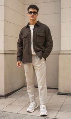 Guys Fashion Casual, Stylish Men Wear, Fall Travel Outfit, Mens Smart Casual Outfits, Minimalist Fashion Men, Aesthetic Outfits Men, Classy Outfits Men, Mens Casual Outfits Summer, Japan Outfit