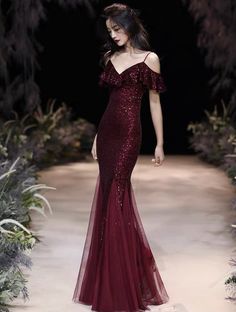 Tulle Long Prom Dress, Magical Dress, Classy Gowns, Prom Dress Evening, Gowns Dresses Elegant, Classy Prom Dresses, 파티 드레스, Roses Are Red, Prom Dress Inspiration