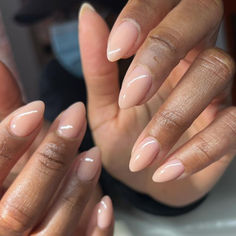 Nails Inspo Feminine Nails Classy Almond, Short Almond Nails Dark Skin, Kitten Nails Shape, Neutral Nails Black Women, Quiet Luxury Nails, Classy Nails Black Women, Almond Nails Black Women, Very Short Almond Nails, Nude Nails Black Women