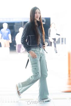 New Jeans Hyein, Kpop Airport Fashion, Hyein Newjeans, Newjeans Hyein, Incheon South Korea, Icn Airport, April 21