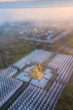 Kuthodaw Pagoda, Myanmar, Travel, Tourist Attraction, Sightseeing Spots, Superb View, Stunning View, クトードー・パゴダ, ミャンマー, 旅行, 絶景, トラベル, トリップ, 観光スポット Mandalay Palace, Mandalay Hill, Myanmar Mandalay, Besties Pictures, Mandalay Myanmar, Facebook Cover Photos Love, Myanmar Travel, Legend Wallpaper