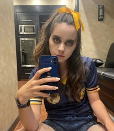 Sarah Desjardins, Yellowjackets Showtime, Sophie Nelisse, Old Yeller, Pretty Halloween Costumes, Casting Pics, Girls Show, Halloween Cosplay