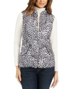 MSRP $70 Charter Club Animal-Print Quilted Vest White Size Medium Please note all of our inventory is sourced from department stores and similar retailers and is a store overstock or customer returned item.  Items are listed as "Like New" or "Used" to preserve the integrity of "Brand New" listings.  Most items are still brand new with the tags still attached or in otherwise unused condition! After inspection any known condition notes will be placed in the item title or in notes "About this item" Animal Print Quilt, Animal Print Vests, Animal Print Design, Plus Size Designers, Quilted Vest, Vest White, Plus Size Shopping, Charter Club, Design Silver