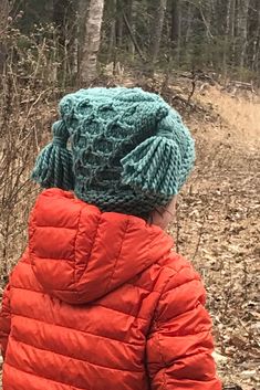 "This listing is for a PDF knitting pattern, not a finished hat. A playful hat for all ages! It's knitted as a simple tube, with honeycomb cable panels on each side. The top of the hat is joined with a three-needle bind-off, and tassels are added. Skill Level Easy Finished Measurements Hat Circumference: 14 1⁄2 (16, 17 1⁄2, 19 1⁄4, 20 3⁄4)\" / 37 (40.5, 44.5, 49, 52.5) cm To Fit Head: 15 1⁄2 (17, 18 1⁄2, 20 1⁄4, 21 3⁄4)\" / 39.5 (43, 47, 51.5, 55) cm; 1\" / 2.5 cm negative ease recommended. Show Kids Hats Patterns, Baby Bonnet Pattern, Beginner Knitting Pattern, Cable Knitting Patterns, Baby Hat Knitting Pattern, Knitted Hats Kids, Pixie Hat, Knitting Needles Sizes, Hand Knit Hat