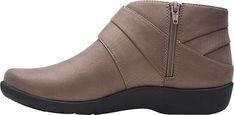 Botín Tobillero Clarks Sillian Hani para Mujer - Walmart.com Teacher Shoes Comfortable, Teacher Shoes, Pewter Metal, Womens Clarks, Shoes Comfortable, Clarks Shoes, Ankle Booties