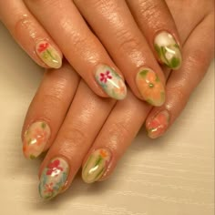 Iris Nail Art, Short Earthy Nails, Cool Nail Inspo Simple, Simple Funky Nails, Whimsy Nails, Granola Girl Nails, Twee Nails, Indie Nail Designs, Nail Design Flower