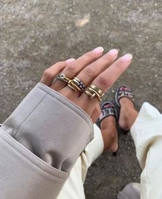 Instagram Ring, Cartier Love Ring, Mixed Metal Rings, Mixed Metal Jewelry, Ring Stack, Dope Jewelry, Luxury Rings, Stacked Jewelry, Cartier Love