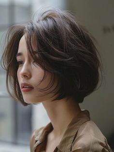 Stacked Bob Haircut – Chic and Timeless Hairstyle Trends Bob Short Haircut, Bob Haircut Styles, Short Curly Hair Styles, Short Hair Makeup, Cute Bob Haircuts, Stacked Bob, Blonde Bob Hairstyles, Short Haircut Styles, Stacked Bob Haircut