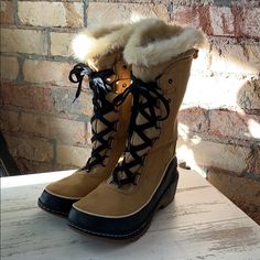 Style: Tivoli Iii High Color: Curry / Black Condition: Like New Sorel Womens, Sorel Shoes, Sorel Winter Boot, Winter Rain, Black Tan, Black And Tan, Winter Boot, Rain Boots, Like New