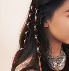 Braided Hair Color, Native American Hair, Hair Charms, Jewelry Hair Accessories, American Hairstyles, Bohemian Style Jewelry, Hippie Hair, Bohemian Hairstyles, Jewelry Hair