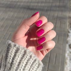 Pink Nails for Winter 2023-2024 18 Ideas - women-club.online Short Fuschia Nails, Fusia Pink Nails Short, Bright Pink Nails Short, Cerise Pink Nails, Nail Ideas Short Winter, Fushia Nail Color, Pink Nails For Winter, Bright Winter Nails, Raspberry Pink Nails