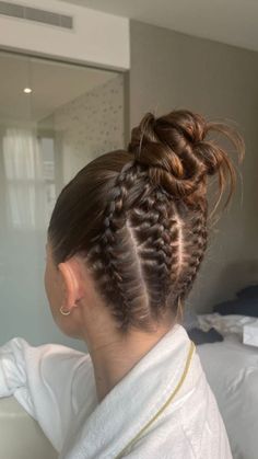 Race Day Hair, Football Hairstyles, Soccer Hairstyles, Track Hairstyles, Basketball Hairstyles, Competition Hair, Gymnastics Hair, Softball Hairstyles