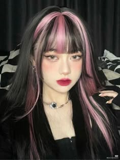 Underdye Hair With Bangs, Pink On Black Hair, Black And Pink Wolfcut, Two Toned Hair Pink, Black Hair Pink Underneath, Black Hair Pink Streaks, Skunk Hair Pink, Black Hair Pink Tips, Pink Asian Hair