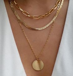 Chain Necklace Outfit, Elevated Style, Gold Disc, Necklace Sets, Dainty Gold Necklace