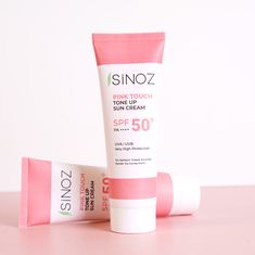 Summer love that will last for 4 seasons Sinoz SPF50+ Pink Touch Face Sun Cream PA++++💗 Face Sun, Sun Cream, Summer Love, 4 Seasons, Tone It Up, Spf 50, Summer Of Love, Skincare Products, Sun