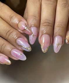 Cute Almond Nails Design Birthday, Nails Bday, Airbrush Nails, Gold Nail, Work Nails, Birthday Nails