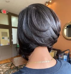 Neck Length Hair With Layers, Medium Length Styles, Neck Length Hair, Pressed Natural Hair, Silk Press Natural Hair, Bob Haircut Curly, Natural Hair Short