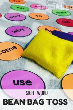 a bean bag toss game with the words use sight word on it