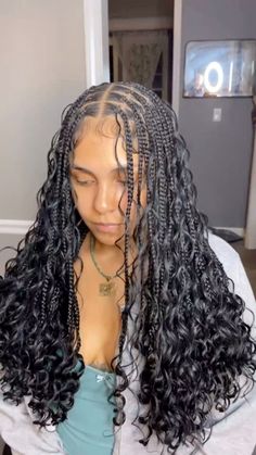 #HairstylesForBlackGirls #ProtectiveStyles #BoxBraids #NaturalHair #Cornrows #AfroStyles #TwistOut #FauxLocs #BantuKnots #CurlyHairstyles Medium Knowles Braids With Curls, Knottles Goddess Braids, Medium Boho Braids With Curls, Medium Boho Hairstyles, Small Mid Back Knotless Braids, Half Boho Braids Half Sew In, Medium Knotless Box Braids Boho, Boho Braids With Curls At The End, Bra Length Boho Knotless Braids