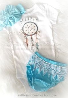 She's your boho babe and dreamer, creating her own fairytale. This shirt is perfect for your gal, full of dreams and soul. Pair with our darling boho Tutu Bloomer, or dreamer leggings to complete your Newborn Clothing, Newborn Onesies, Designer Baby, Mia 3, Baby Time, Boho Baby, Dream Catchers, Boy Blue