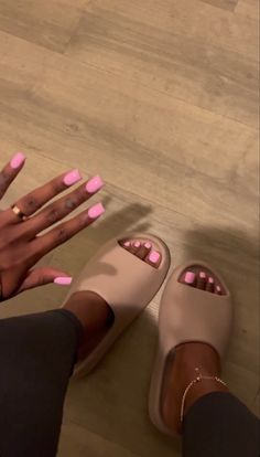 Nails And Shoes Aesthetic, Cute Mani And Pedi Ideas, Pink Toes And Nails Matching, Acrylic Nails Ideas Short Pink, Short Nails And Toes Set, Pink Mani Pedi Ideas, Fresh Set Nails Aesthetic, Matching Mani Pedi Sets, Gel Polish Real Nails