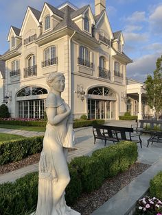 old money home exterior decor aesthetic pool backyard trees clean aesthetic modern chic timeless modern house decor statue art beautiful backyard inspiration design بيوت ملكية, Bridget Von Ascheberg, Twisted Games, Twisted Series, Old Money Aesthetic