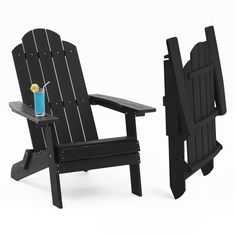 The name comes from Adirondack Chair in Adirondack Mountains, it seems that it is born with the characteristics of yearning for outdoors and pursuing freedom. Wide armrests, a tall slatted back, and seat Adirondak Chairs, Lazy Boy Chair, Rustic Outdoor Furniture, Rustic Patio, Outdoor Kitchen Bars, Folding Adirondack Chairs, Adirondack Mountains, Fairy Garden Designs, Outdoor Living Patio